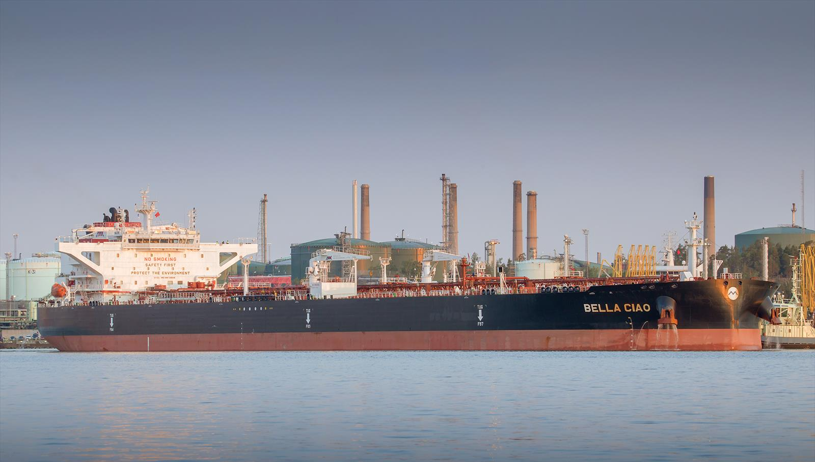 成交价8000万美元，希腊船东出售一艘苏伊士油轮给印尼买家_点船网